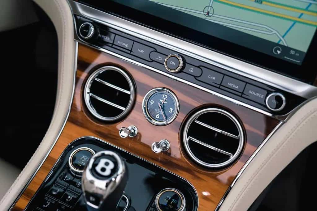 Bentley Continental GTC 06/2021-photo-16