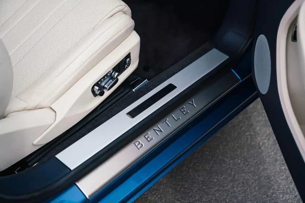 Bentley Continental GTC 06/2021-photo-20