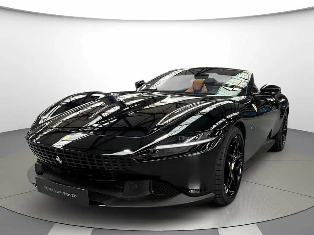 Ferrari Roma Spider / Lenkrad mit physischen Knöpfen 02/2026-photo-13