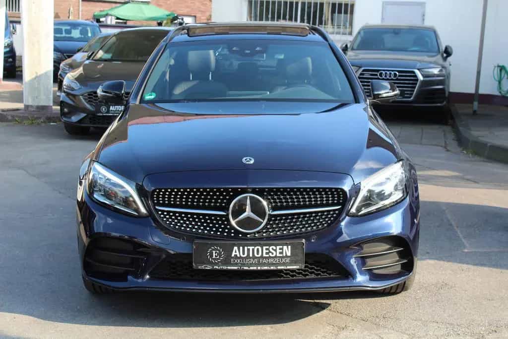 Mercedes-Benz C 400 4MATIC+PANO+BURMESTER+360°KAMERA+NIGT+KEY 08/2019-photo-2