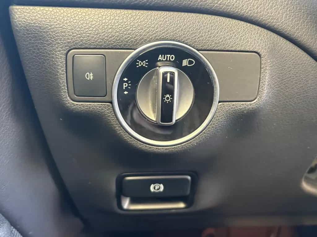 Mercedes-Benz CLA-Class 250 CLA CLA 250*Amg* Tüv+Garantie 12/2013-photo-16