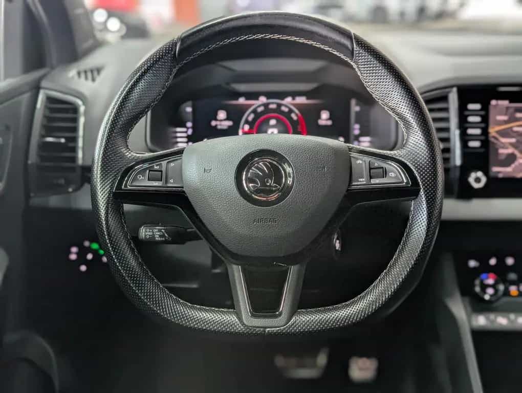 Skoda Karoq Sportline 4x4 2.0 TSI ACC APP 4xSHZ AMBI 12/2019-photo-23