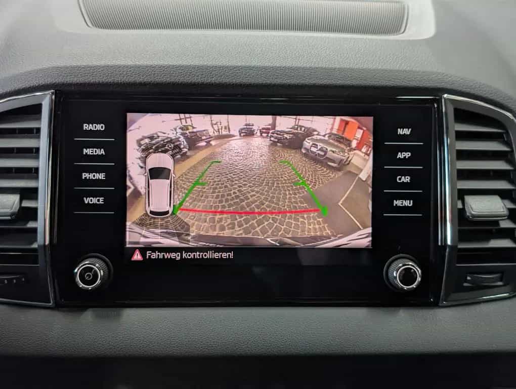 Skoda Karoq Sportline 4x4 2.0 TSI ACC APP 4xSHZ AMBI 12/2019-photo-32