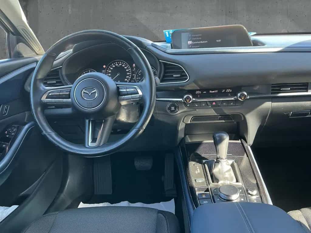 Mazda CX-30 2.0 150PS 6AG Selection Des-P AHK Matrix N 08/2021-photo-6