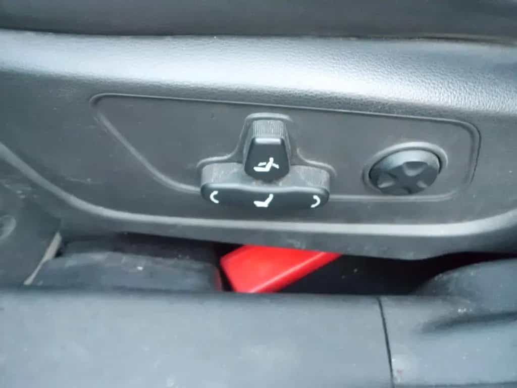 Ssangyong Korando 1.6 e-XDi Diesel Sapphire 4WD 02/2020-photo-12