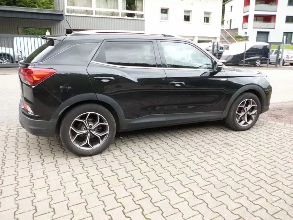 Ssangyong Korando 1.6 e-XDi Diesel Sapphire 4WD 02/2020-photo-2