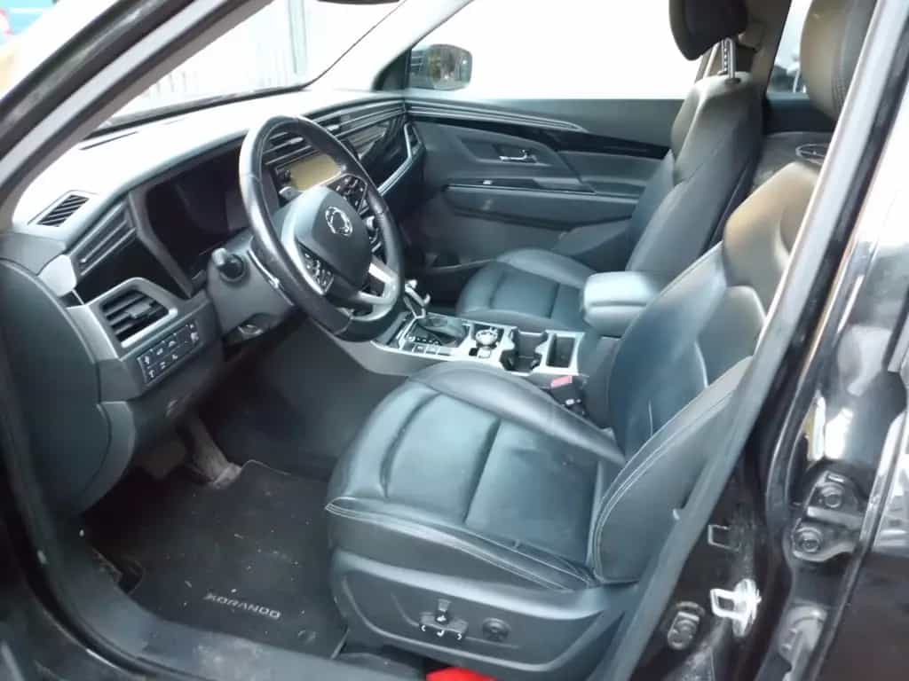 Ssangyong Korando 1.6 e-XDi Diesel Sapphire 4WD 02/2020-photo-4