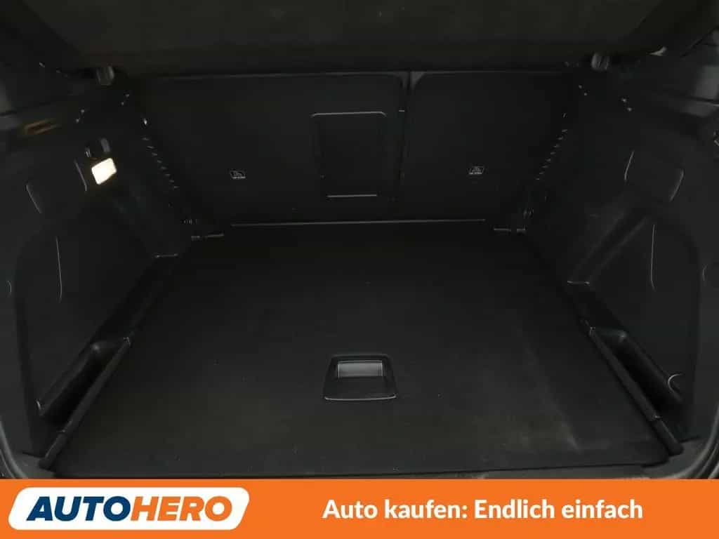 Peugeot 3008 1.2 Mild-Hybrid 136 Allure Pack Aut.*NAVI* 02/2024-photo-17