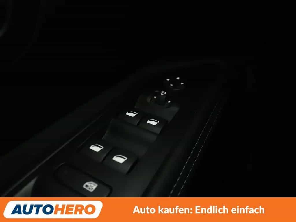 Peugeot 3008 1.2 Mild-Hybrid 136 Allure Pack Aut.*NAVI* 02/2024-photo-26