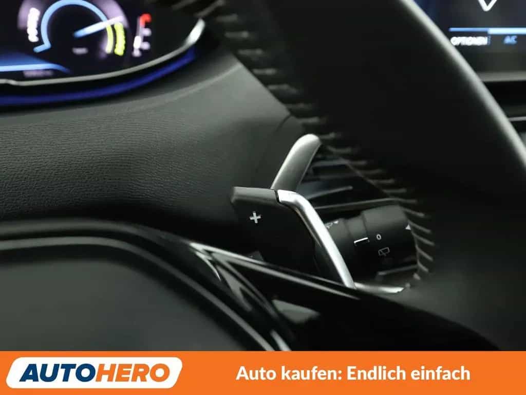 Peugeot 3008 1.2 Mild-Hybrid 136 Allure Pack Aut.*NAVI* 02/2024-photo-27