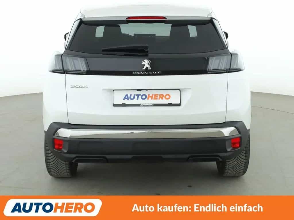 Peugeot 3008 1.2 Mild-Hybrid 136 Allure Pack Aut.*NAVI* 02/2024-photo-4