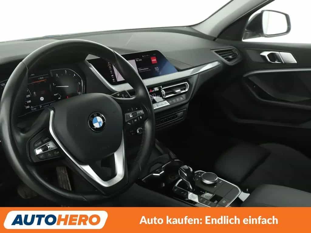 BMW 1 Series 118d Sport Line Aut.*NAVI*LED*PDC*SHZ*TEMPO* 08/2020-photo-10