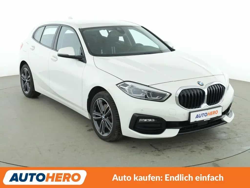 BMW 1 Series 118d Sport Line Aut.*NAVI*LED*PDC*SHZ*TEMPO* 08/2020-photo-7