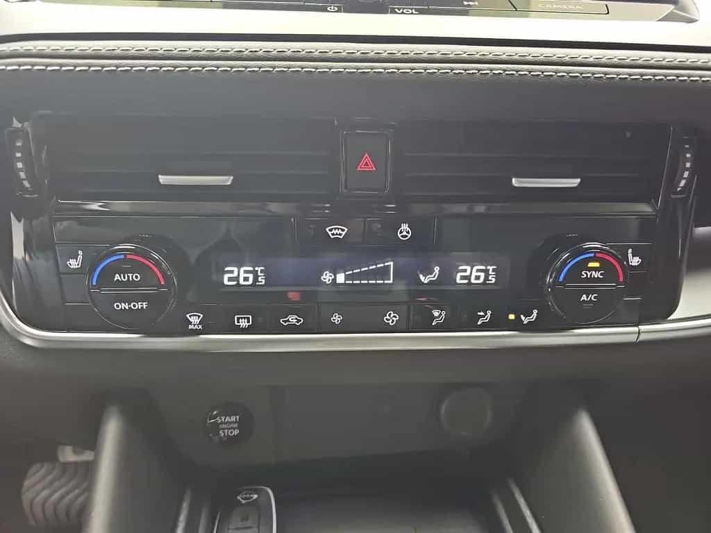 Nissan Qashqai 1.3 DIG-T XTRONIC N-CONNECTA PANO WINTER 04/2026-photo-11