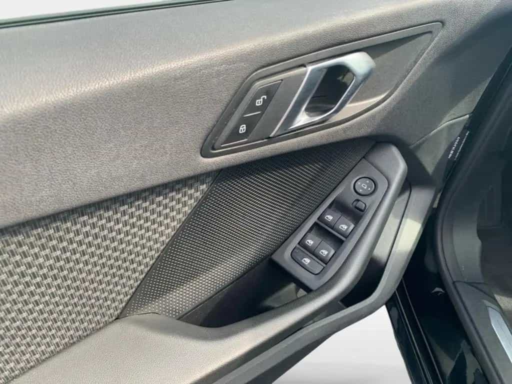 BMW 1 Series 118 i Steptronic Advantage+LED+NAVI+HUD+TEMPO 04/2021-photo-18