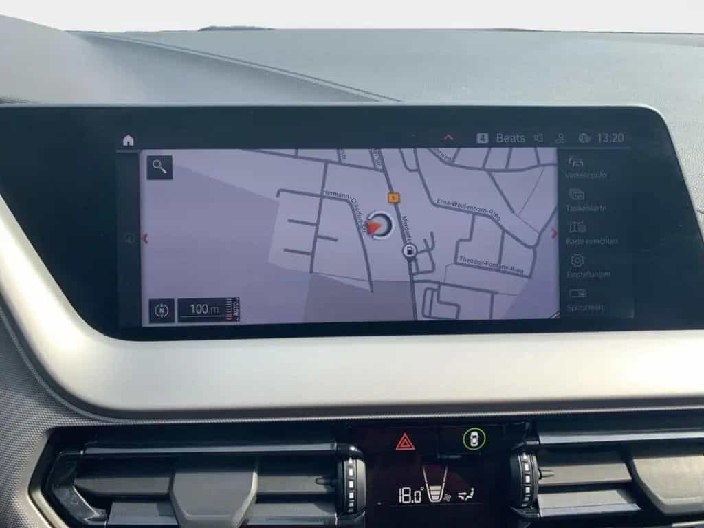 BMW 1 Series 118 i Steptronic Advantage+LED+NAVI+HUD+TEMPO 04/2021-photo-24