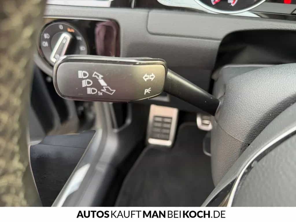 Volkswagen Golf Variant 1.4 TSI Join KLIMA ACC PDC NAVI SHZ 05/2018-photo-17