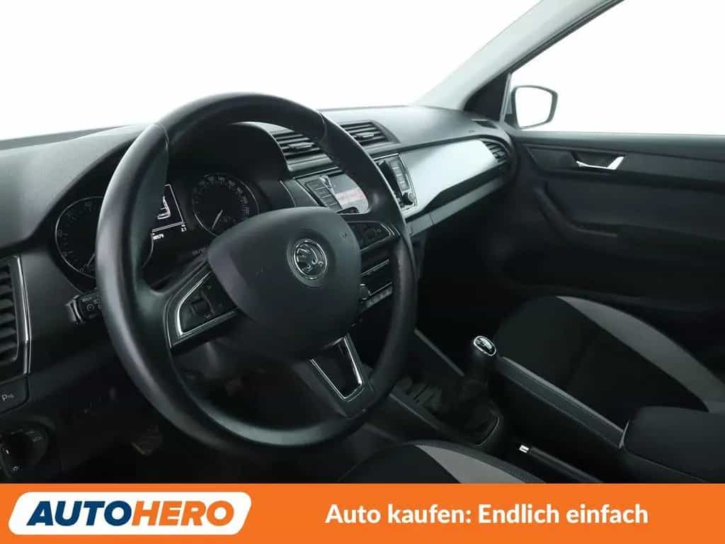 Skoda Fabia 1.2 TSI Joy*NAVI*TEMPO*PDC* 07/2016-photo-10