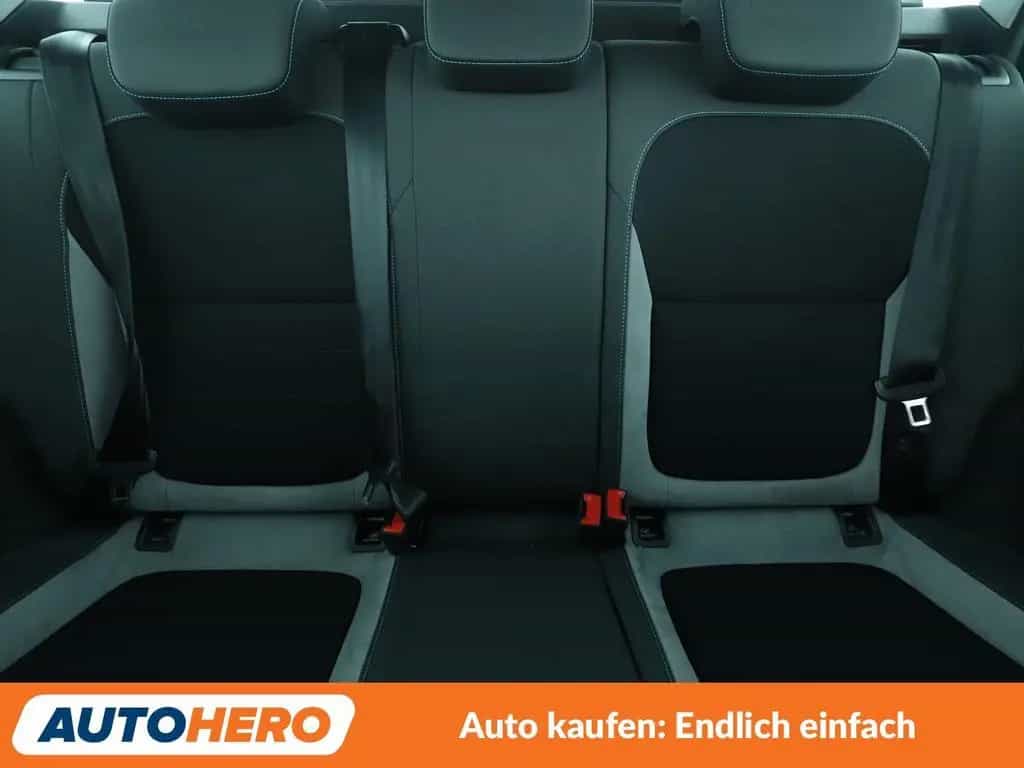 Skoda Fabia 1.2 TSI Joy*NAVI*TEMPO*PDC* 07/2016-photo-15