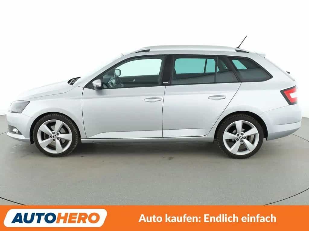 Skoda Fabia 1.2 TSI Joy*NAVI*TEMPO*PDC* 07/2016-photo-2