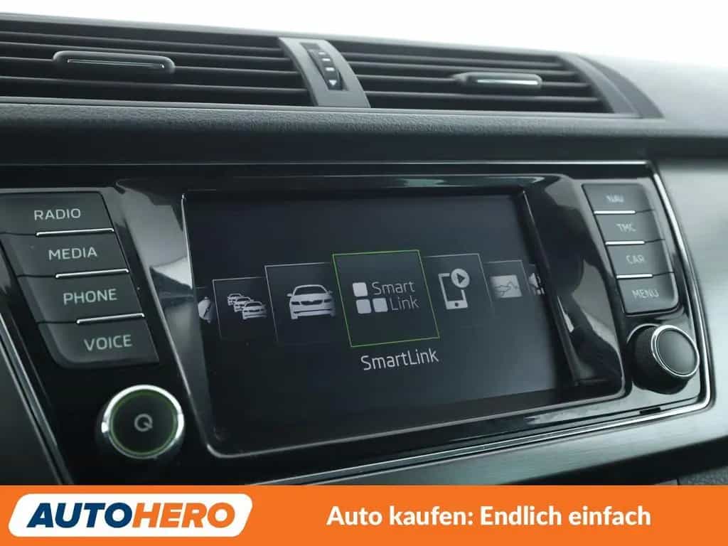 Skoda Fabia 1.2 TSI Joy*NAVI*TEMPO*PDC* 07/2016-photo-21