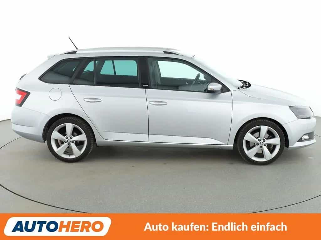 Skoda Fabia 1.2 TSI Joy*NAVI*TEMPO*PDC* 07/2016-photo-6