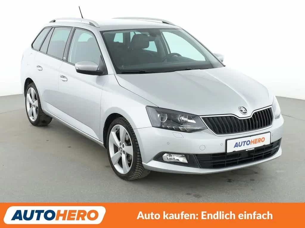 Skoda Fabia 1.2 TSI Joy*NAVI*TEMPO*PDC* 07/2016-photo-7