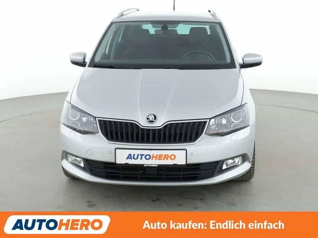 Skoda Fabia 1.2 TSI Joy*NAVI*TEMPO*PDC* 07/2016-photo-8
