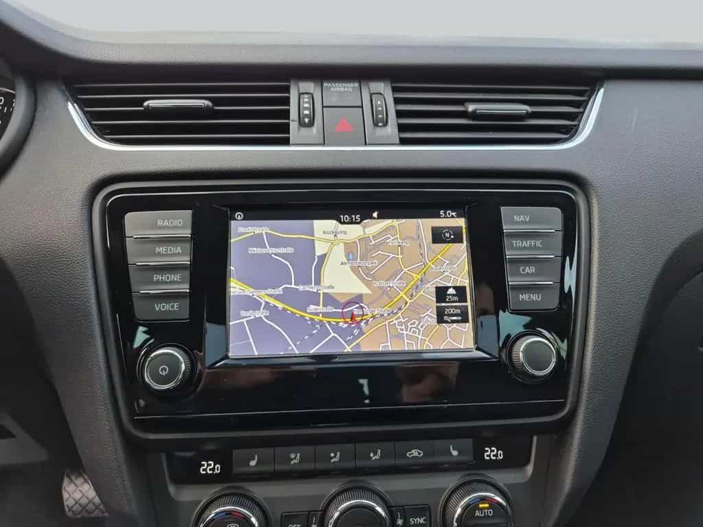 Skoda Octavia Combi 1.4TSI DSG Style Navi Sitzhzg. 05/2017-photo-13
