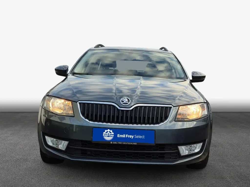 Skoda Octavia Combi 1.4TSI DSG Style Navi Sitzhzg. 05/2017-photo-2