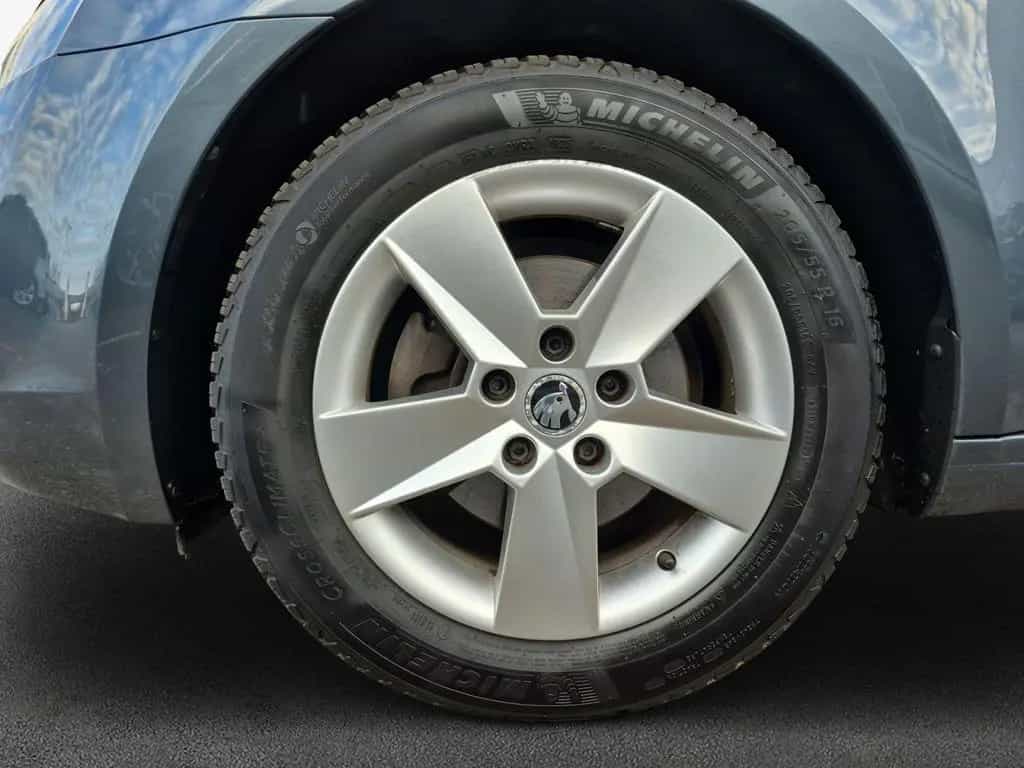 Skoda Octavia Combi 1.4TSI DSG Style Navi Sitzhzg. 05/2017-photo-6