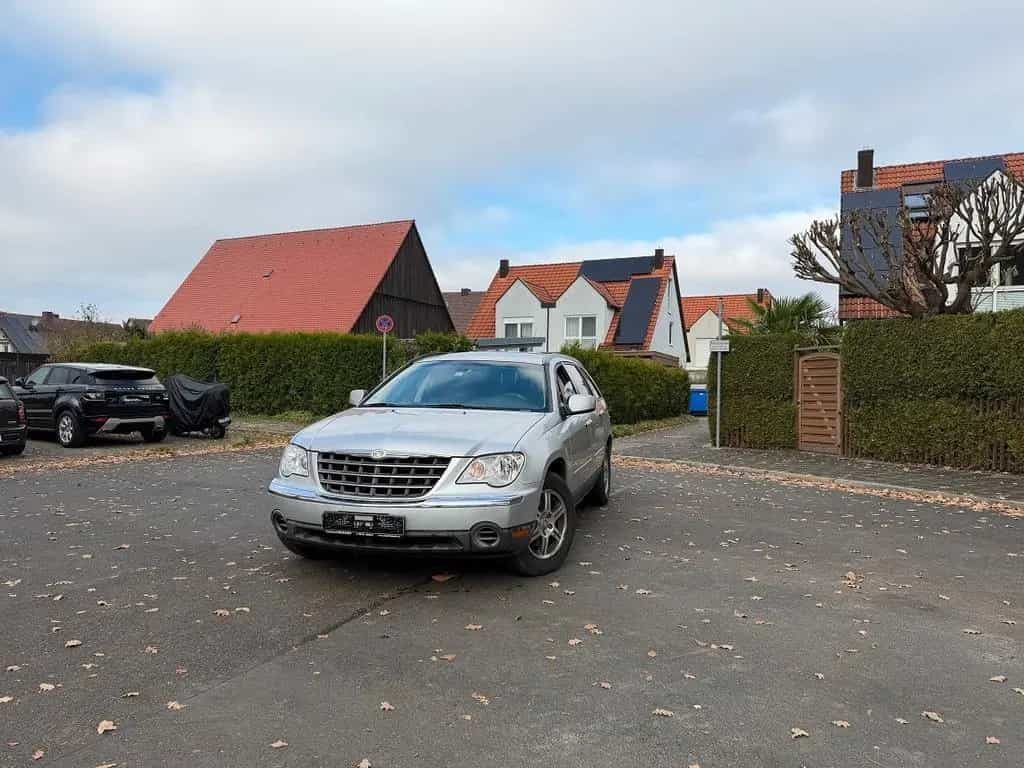 Chrysler Pacifica 4.0l . V8 .6 Sitzer. Automatik. 01/2007-photo-2