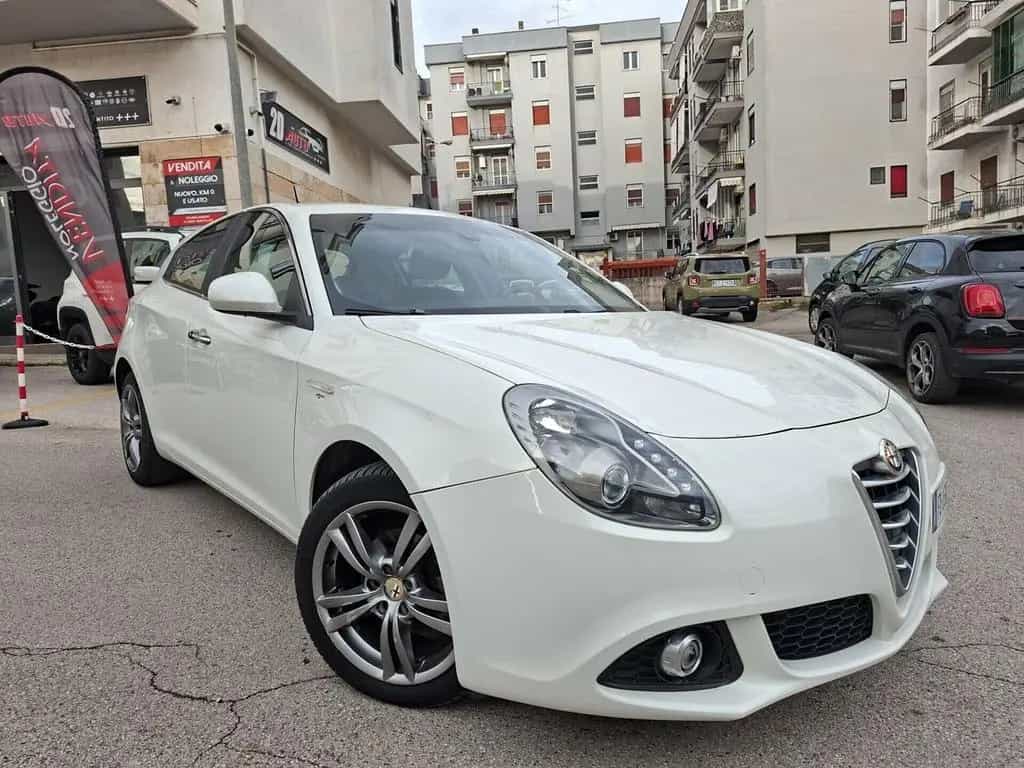 Alfa Romeo Giulietta 1.6 JTDm * 120 CV * Distinc 02/2016-photo-8