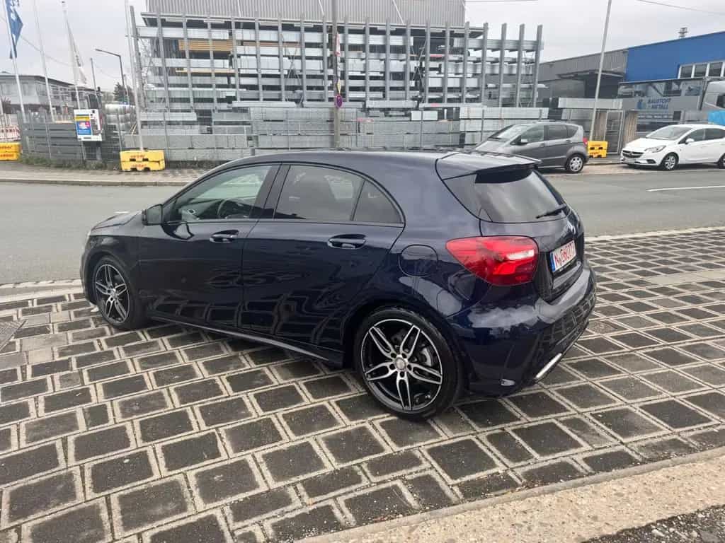 Mercedes-Benz A 180 AMG Line 03/2017-photo-1