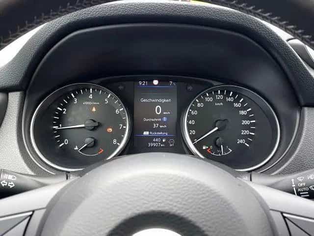Nissan Qashqai N-Way 1.3 DIG-T 6MT 10/2019-photo-11