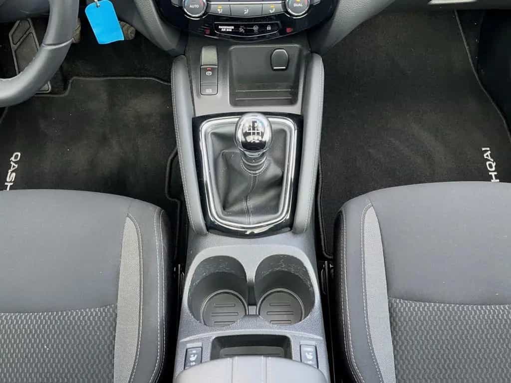 Nissan Qashqai N-Way 1.3 DIG-T 6MT 10/2019-photo-15