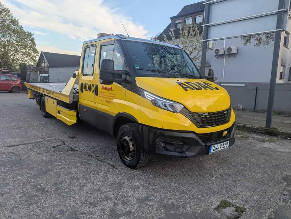 Iveco Daily Fahrgestell DOKA Abschleppwagen 05/2020-photo-1