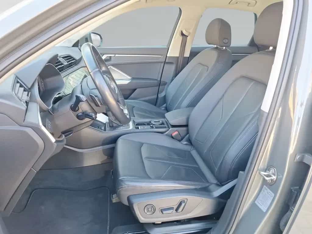 Audi Q3 45 TFSI quattro advanced 19'' Standhzg. el.HK 02/2019-photo-7