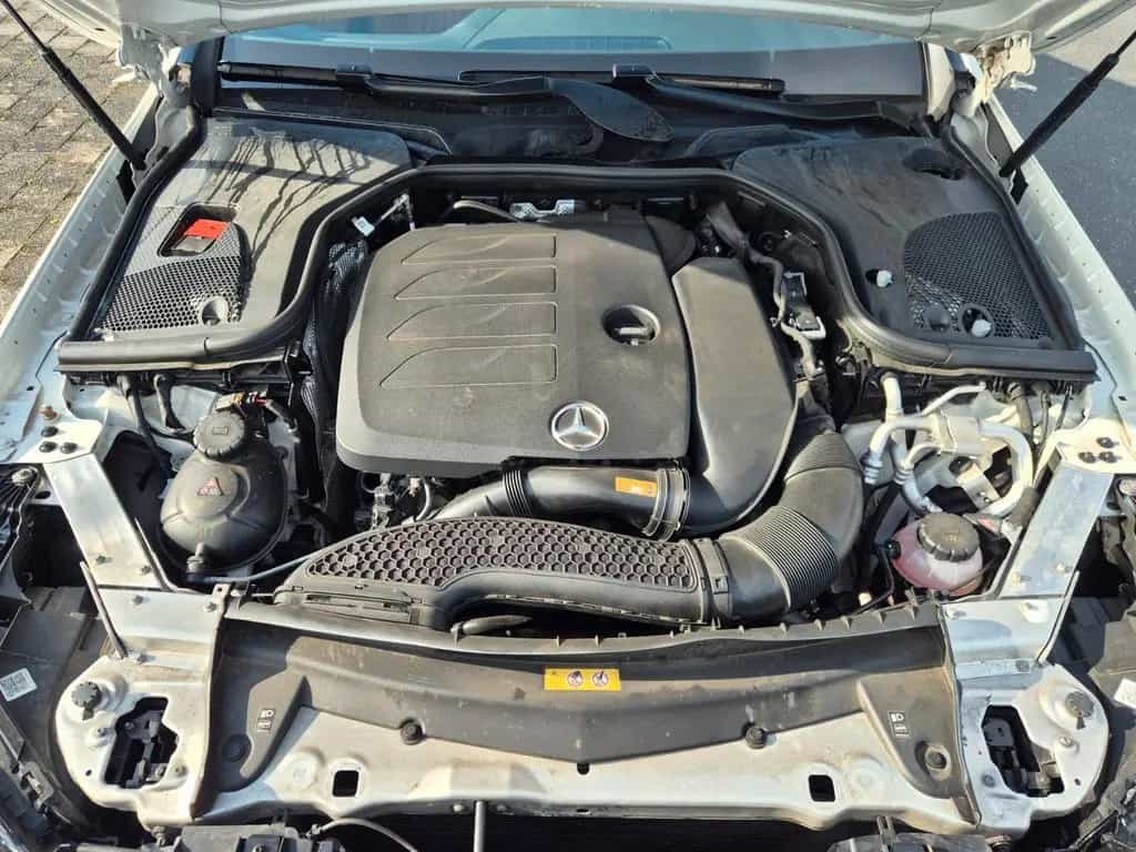 Mercedes-Benz E-Class 350 Autom. Coupe/AMG Paket/Pano./360°Kamera 04/2018-photo-13