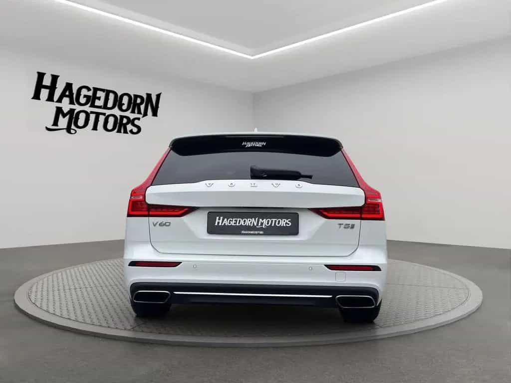 Volvo V60 INSCRIPTION T5 LED HARMAN KARDON LEDER NAVI 07/2019-photo-4