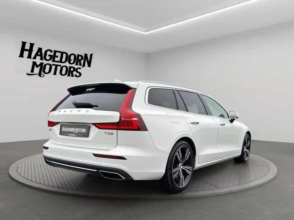 Volvo V60 INSCRIPTION T5 LED HARMAN KARDON LEDER NAVI 07/2019-photo-5