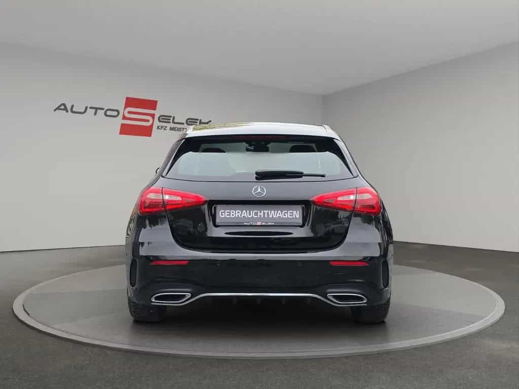 Mercedes-Benz A-Class 180 AMG Line*NIGHT*WIDESCREEN*MBUX* 01/2019-photo-3