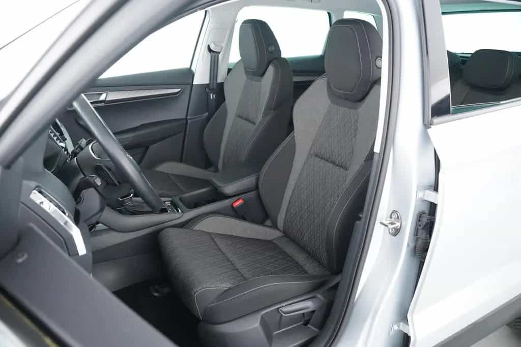Skoda Karoq 1.5TSI STYLE DSG VOLL-LED+ANHÄNGERKUPPLUNG 10/2023-photo-10