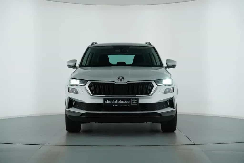 Skoda Karoq 1.5TSI STYLE DSG VOLL-LED+ANHÄNGERKUPPLUNG 10/2023-photo-2
