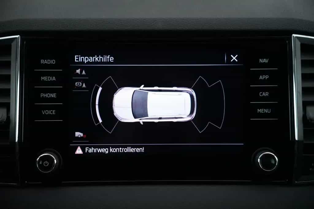 Skoda Karoq 1.5TSI STYLE DSG VOLL-LED+ANHÄNGERKUPPLUNG 10/2023-photo-25