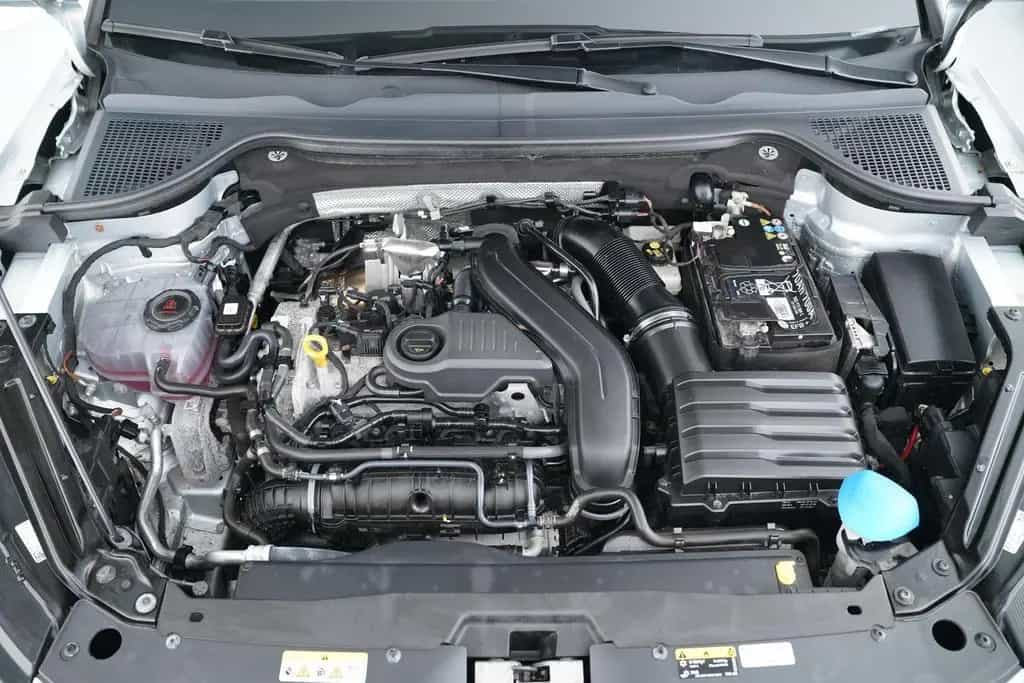 Skoda Karoq 1.5TSI STYLE DSG VOLL-LED+ANHÄNGERKUPPLUNG 10/2023-photo-31