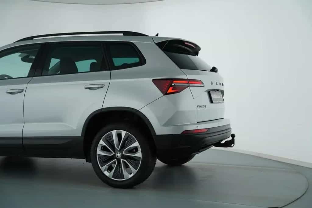 Skoda Karoq 1.5TSI STYLE DSG VOLL-LED+ANHÄNGERKUPPLUNG 10/2023-photo-9