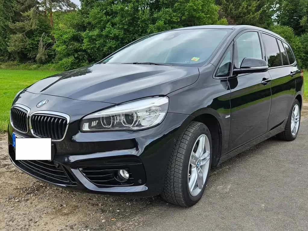 BMW 2 Series 220 Gran Tourer 220i Steptronic Advantage Ad... 02/2017-photo-0
