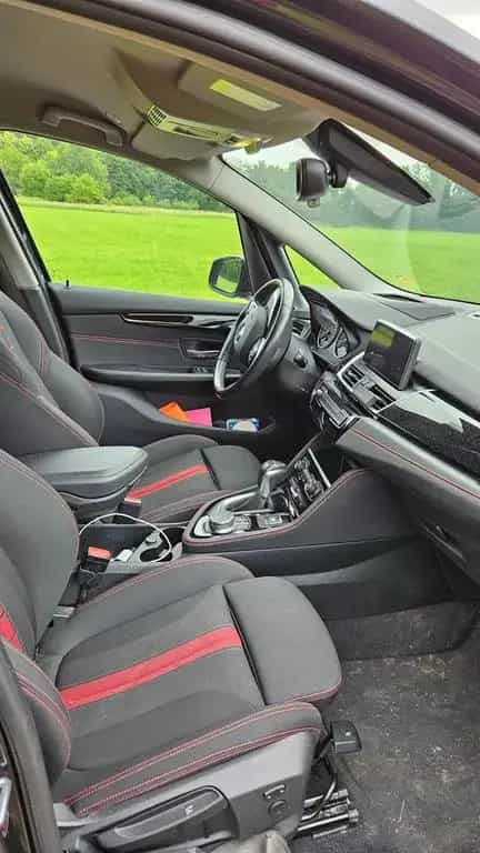 BMW 2 Series 220 Gran Tourer 220i Steptronic Advantage Ad... 02/2017-photo-9