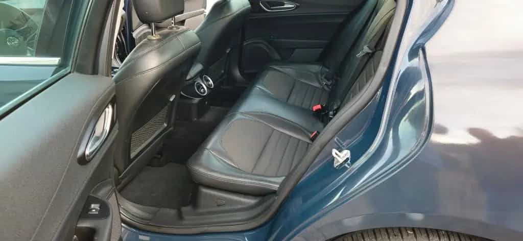 Alfa Romeo Giulia Super 2.2 Diesel 16V 132 kW Super 03/2017-photo-4